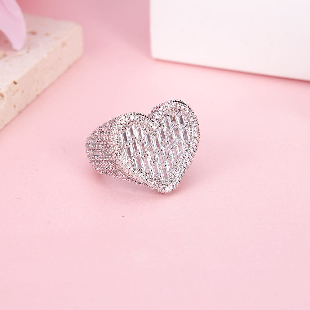 Love Heart Iced Out Diamond Baguette Heart Ring Gold Plated Cubic Zircon Ring Hip Hop Style