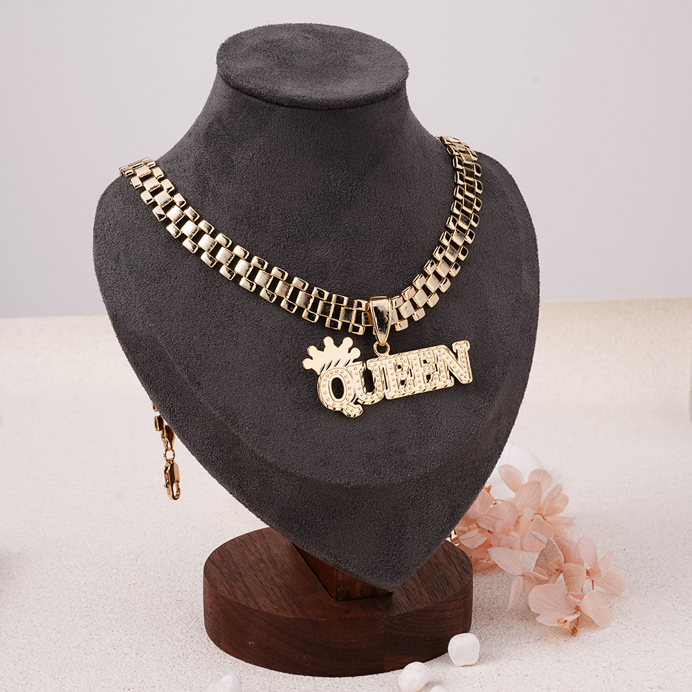 RX Chain Personalized Crown Nameplate Pendant Detachable Chain Name Necklace