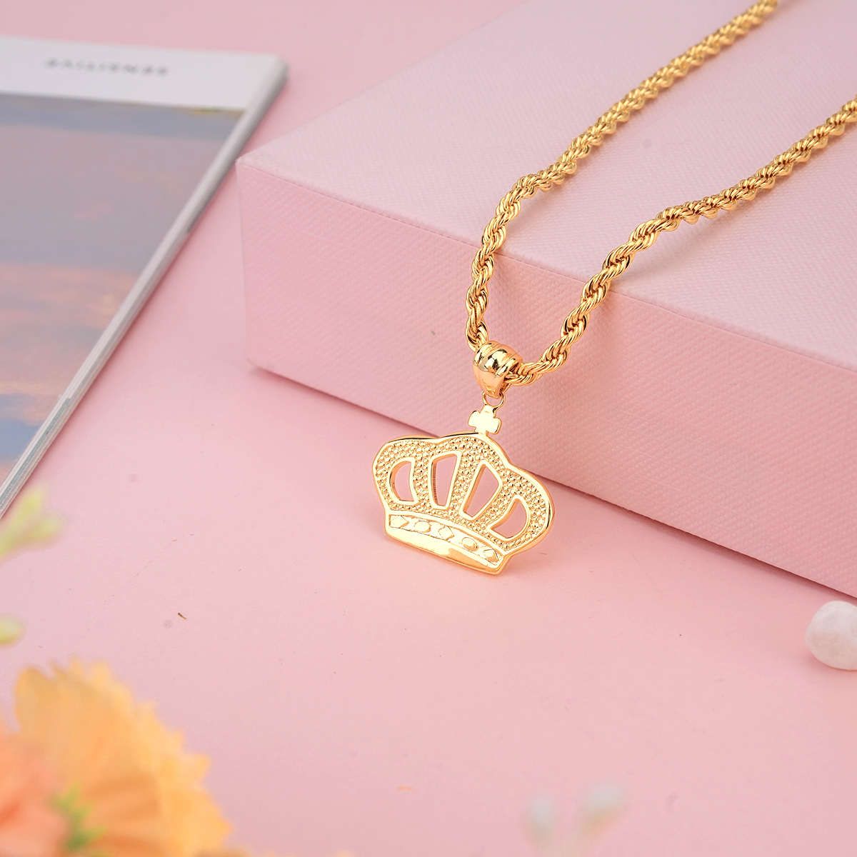 Gold Plated Nugget Diamond Cut King Pendant Charm Necklace