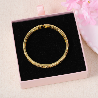 3D Diamond Cut Plumeria Flower Design Nugget Style Gold Plated Bangle Bracelet