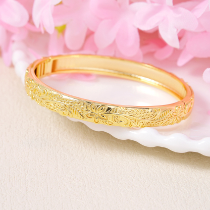 3D Diamond Cut Plumeria Flower Design Nugget Style Gold Plated Bangle Bracelet