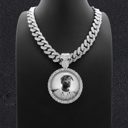 Iced Out Circle Pendant Necklace With Picture Inside