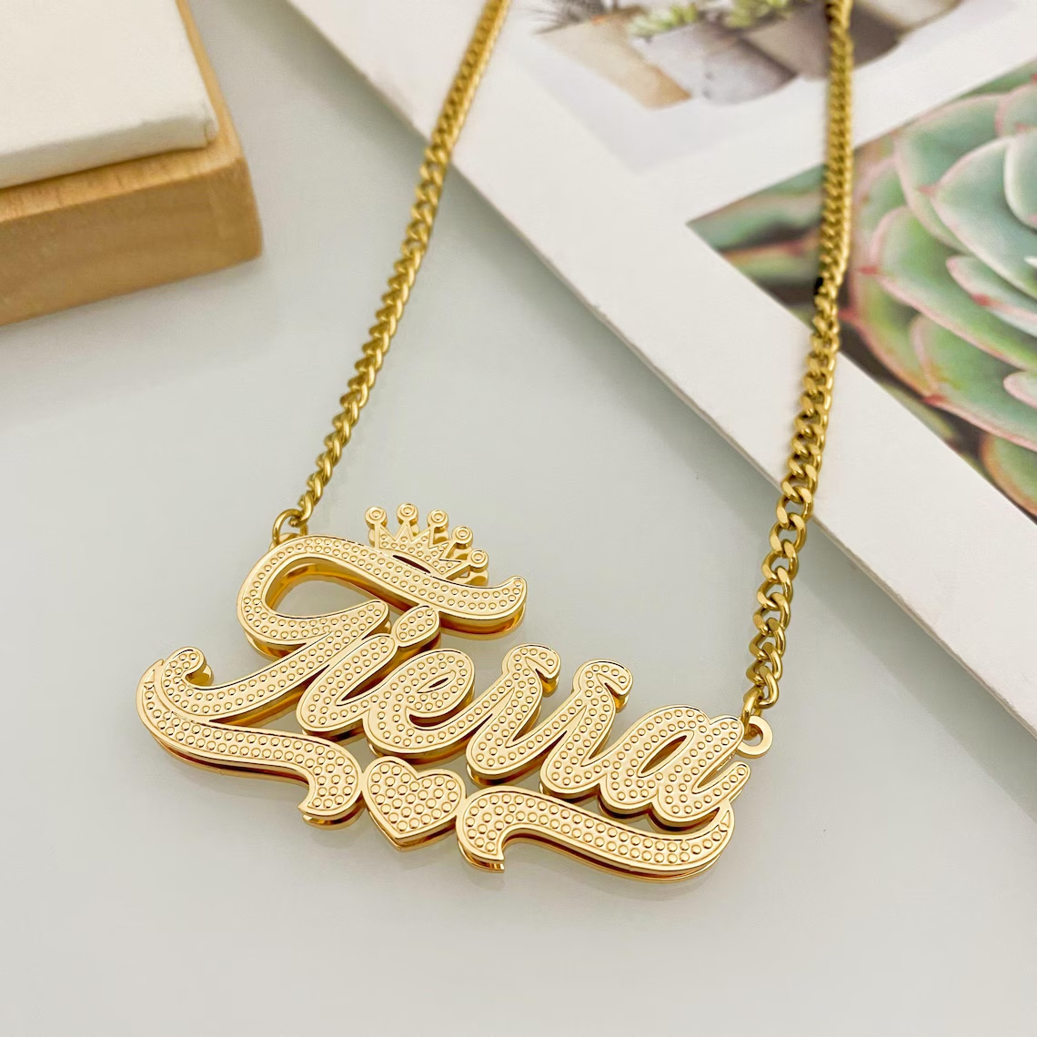 Customized Diamond Cut 3D Name Necklace with Crown and Heart