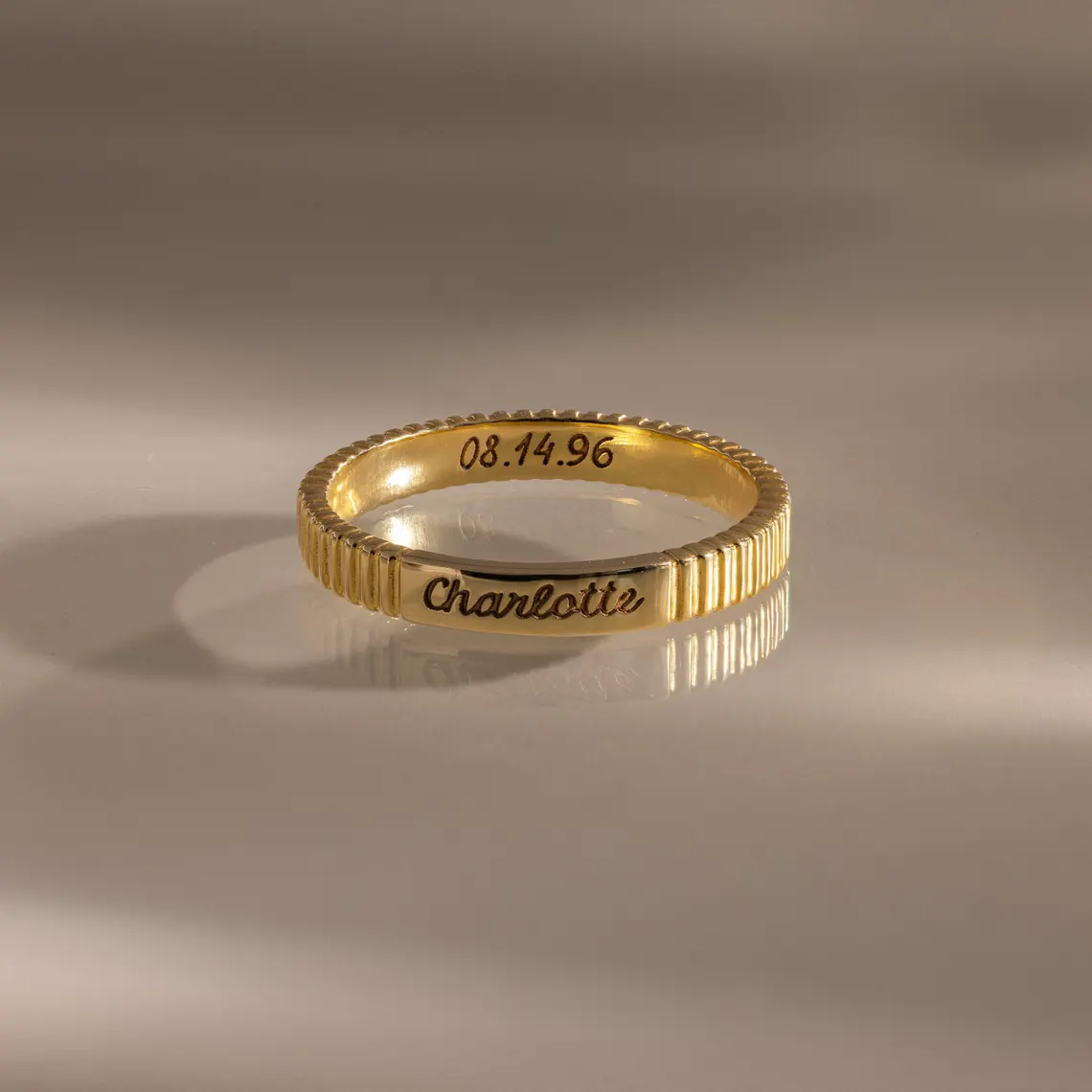 Minimalist Customized Ribbed Engraved Name Ring Couple Ring