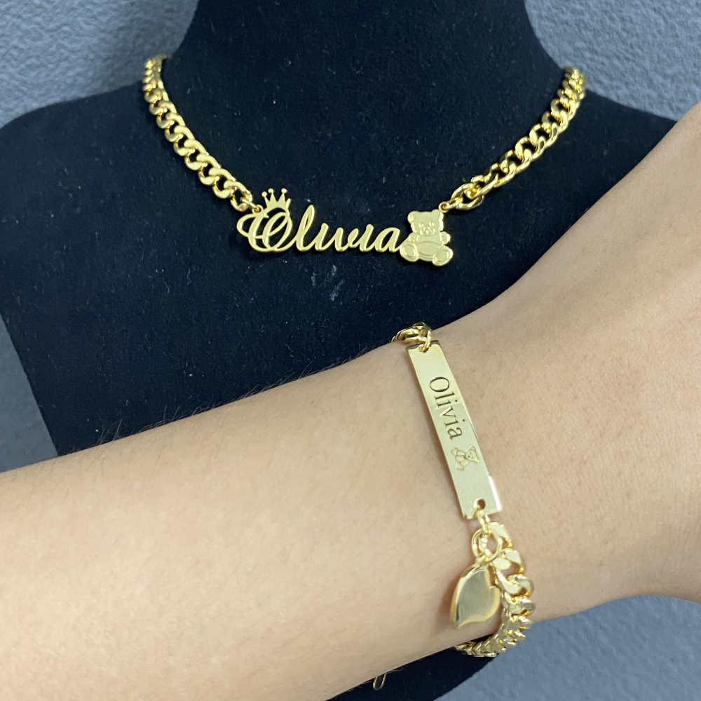 Personalized Crown and Teddy Nameplate Necklace and Heart Pendant Engraved Bar Name Bracelet Set