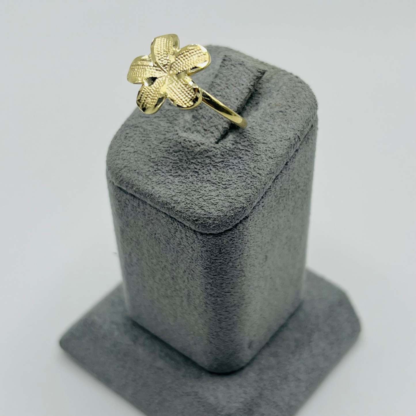 Gold Tropical Flower Ring