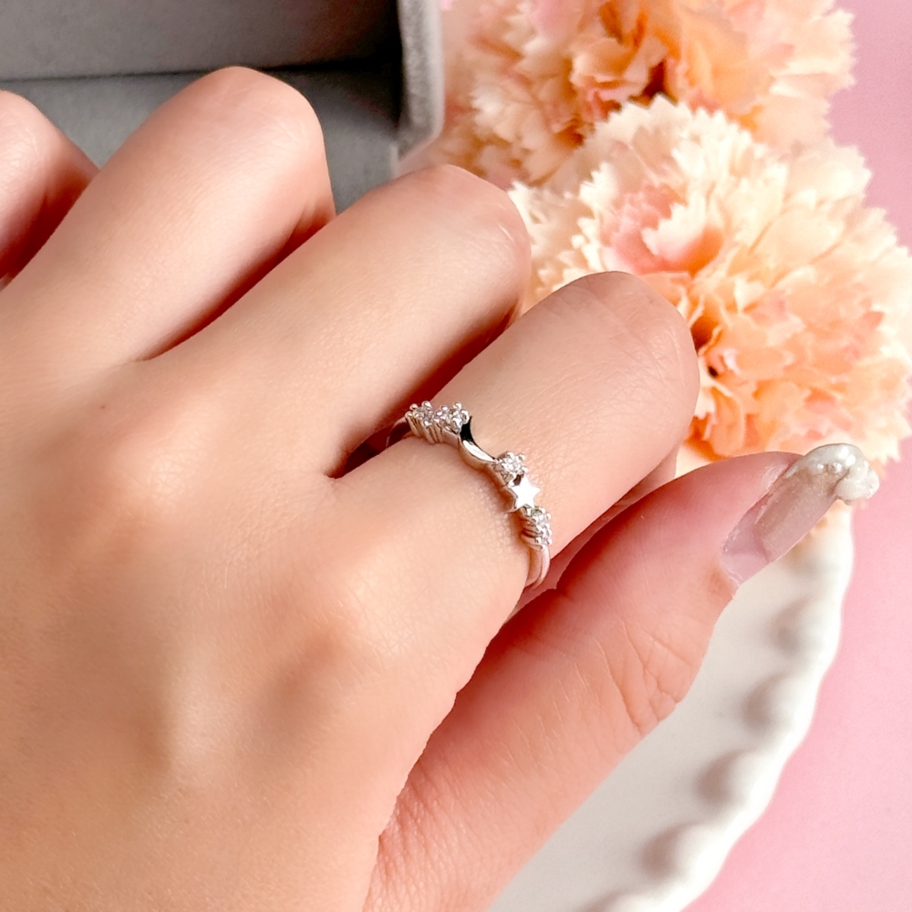 Personalized Zirconia Moon and Star Engraved Ring Name Ring