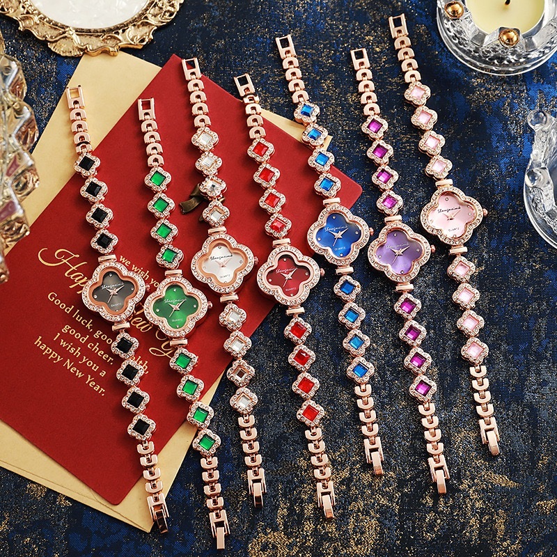 Zirconia Four-leaf Clover Bracelet Quartz Watch Gemstone Ladies Watch