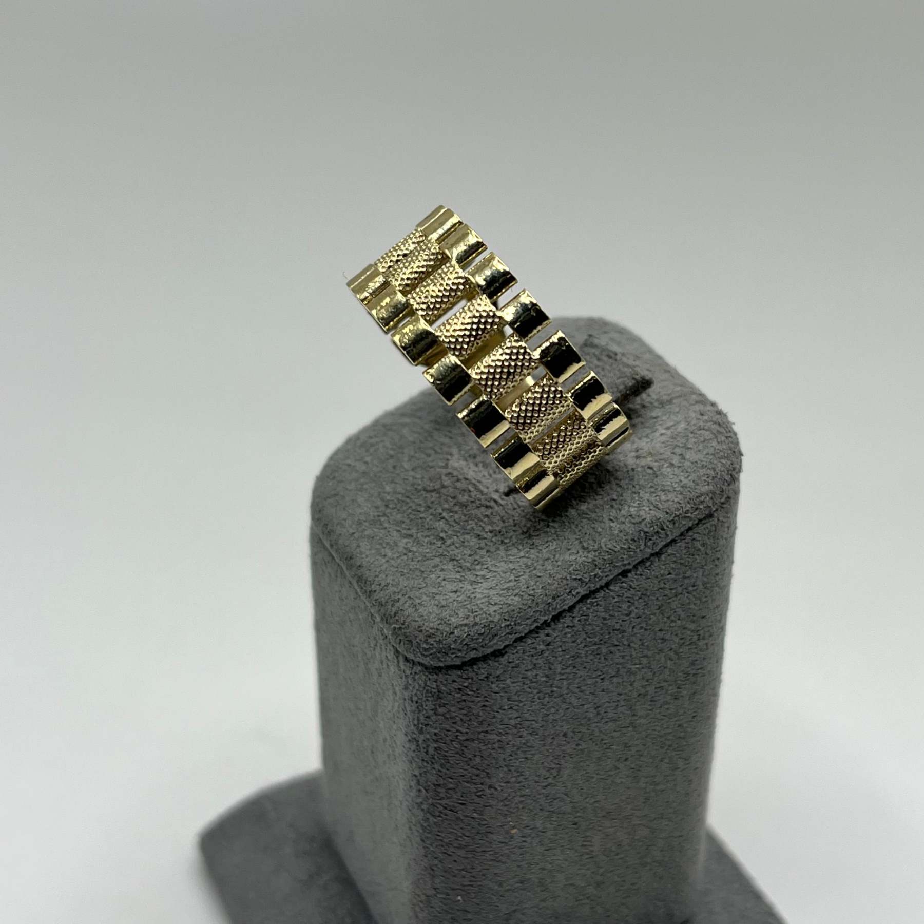Gold Rx Style Band Ring (9mm)
