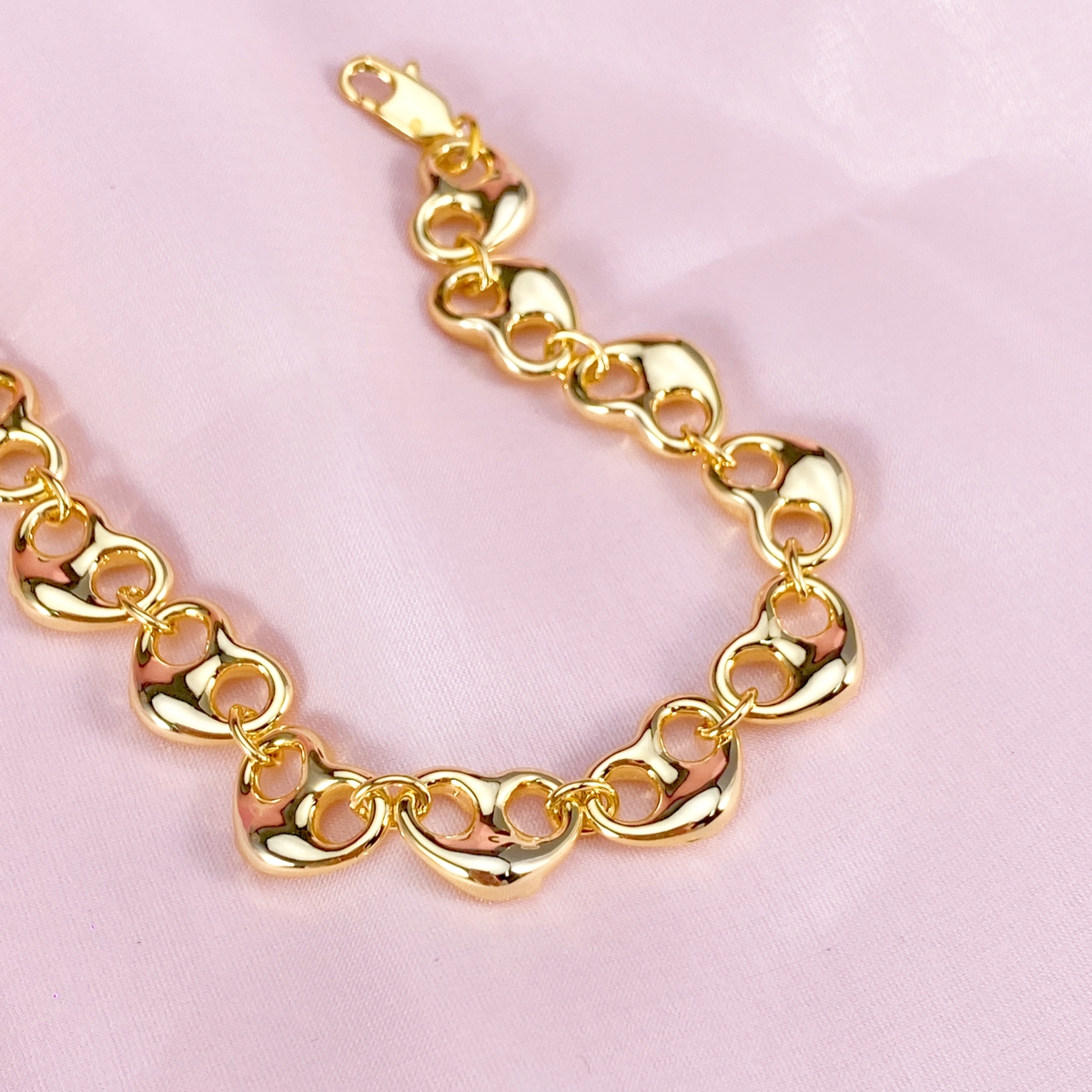 Puffed Mariner Heart Shape Gold Plated Bracelet