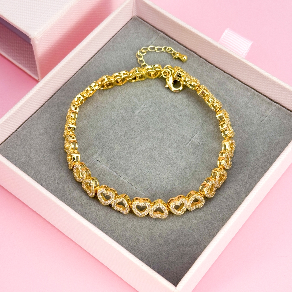 Shiny Cubic Zirconia Heart Bracelets