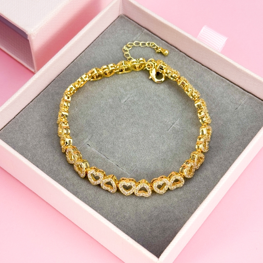 Shiny Cubic Zirconia Heart Bracelets