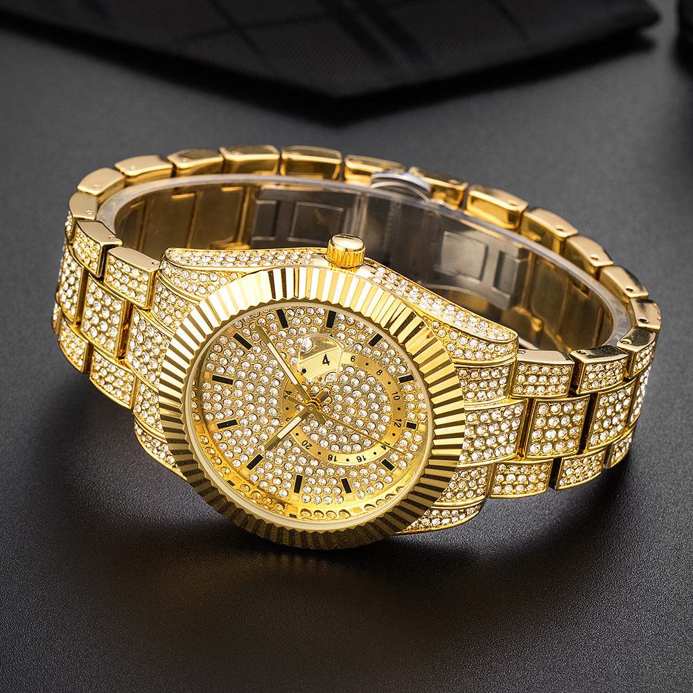 Hip Hop Style Iced Out CZ VintagInspired Round Watch For Men