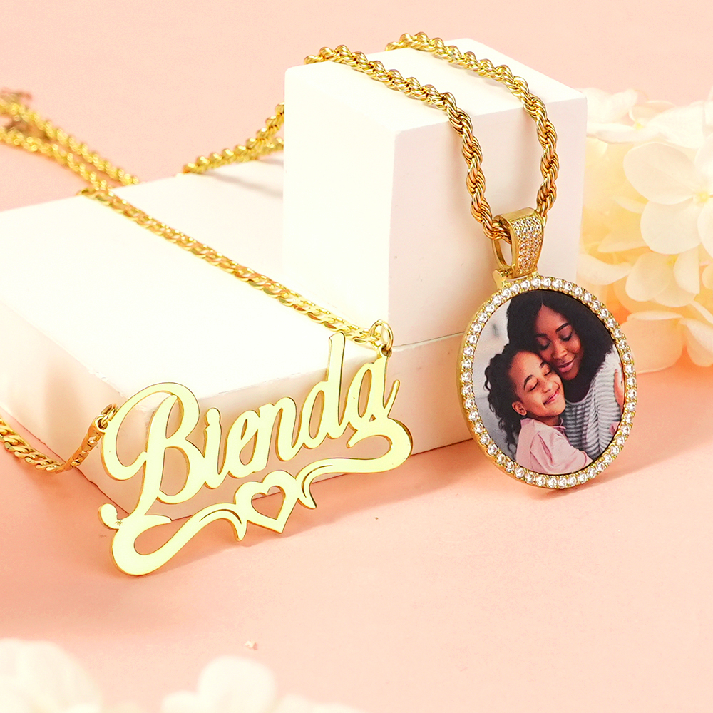 Personalized Photo Medallions Necklace And Hollow Heart Name Necklace 