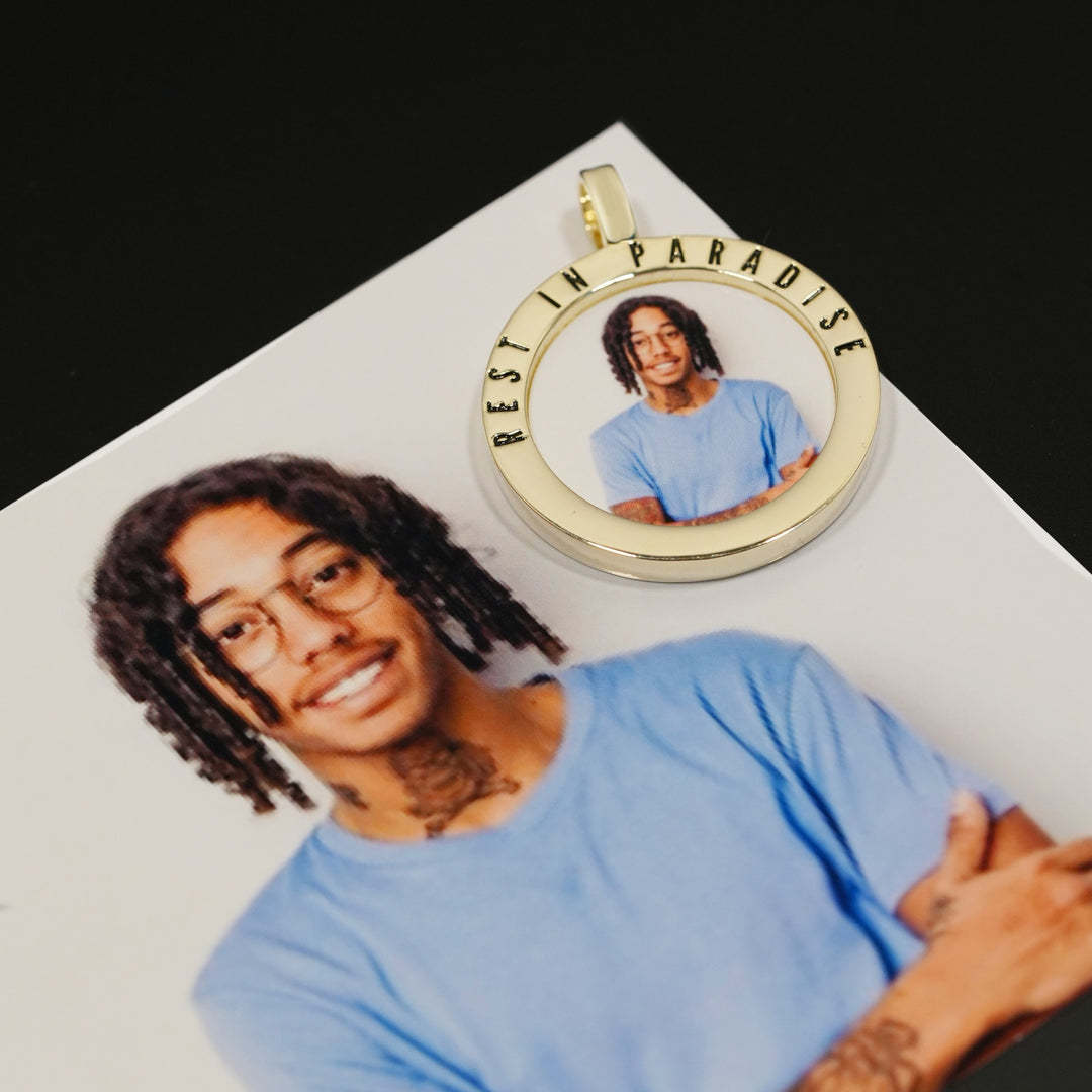 Round Picture Pendant Engraving Personalized Photo Necklace