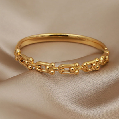 U-shaped Buckle Bracelet