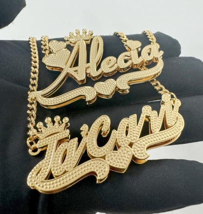 Custom Double Layer Name Necklace with Crown 3D Two Tone Name Pendant