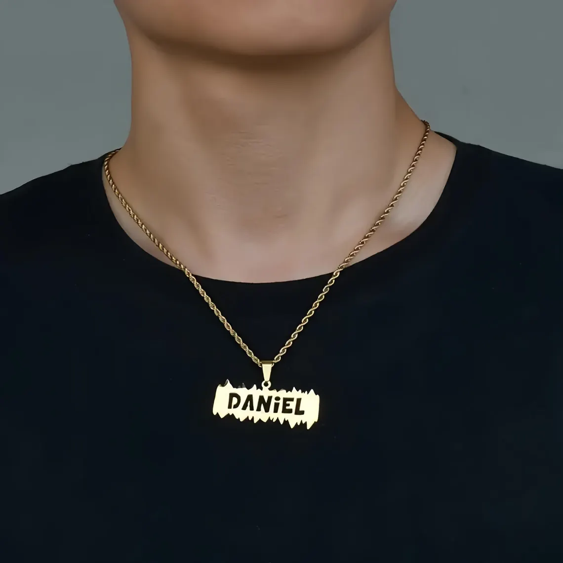 Customized Gold Plated Irregular Hollow Name Necklace Pendant Necklace