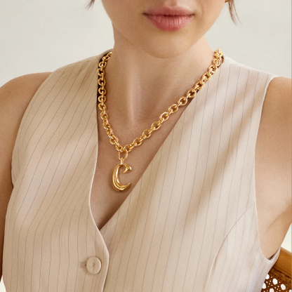 Personalized Chunky Chain Bubble Letter Initial Pendant Necklace