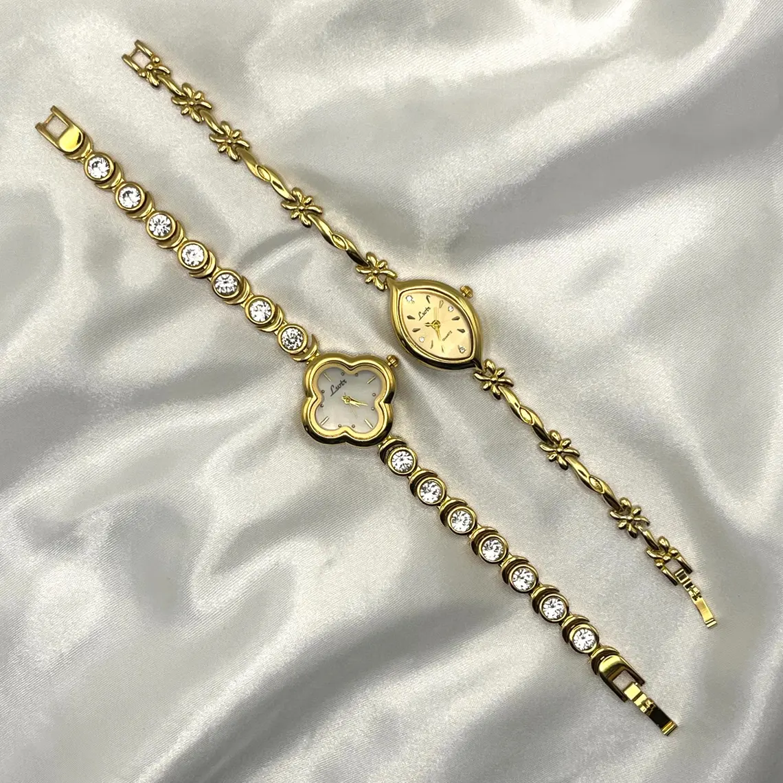 Woman Dainty Gold Plated Clover Crystal Bangle Bracelet Watch