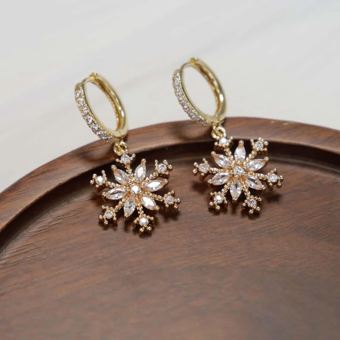 Christmas Winter Snaowflake with Zircons Huggie Earrings Dangle Earrings