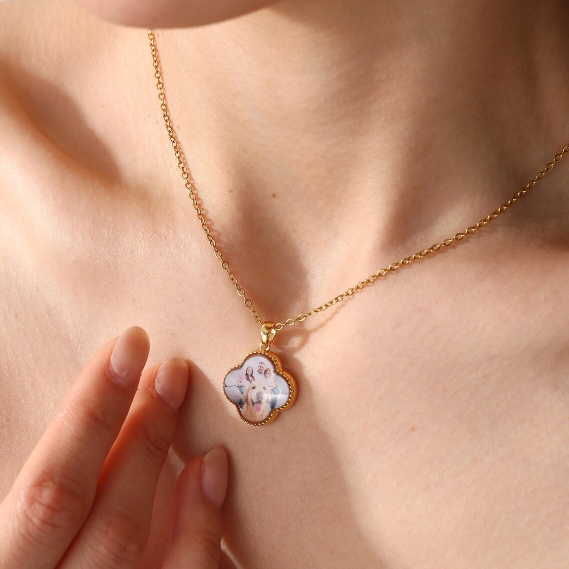 Custom Lucky Clover Photo Pendant Necklace Family Memorial Jewelry