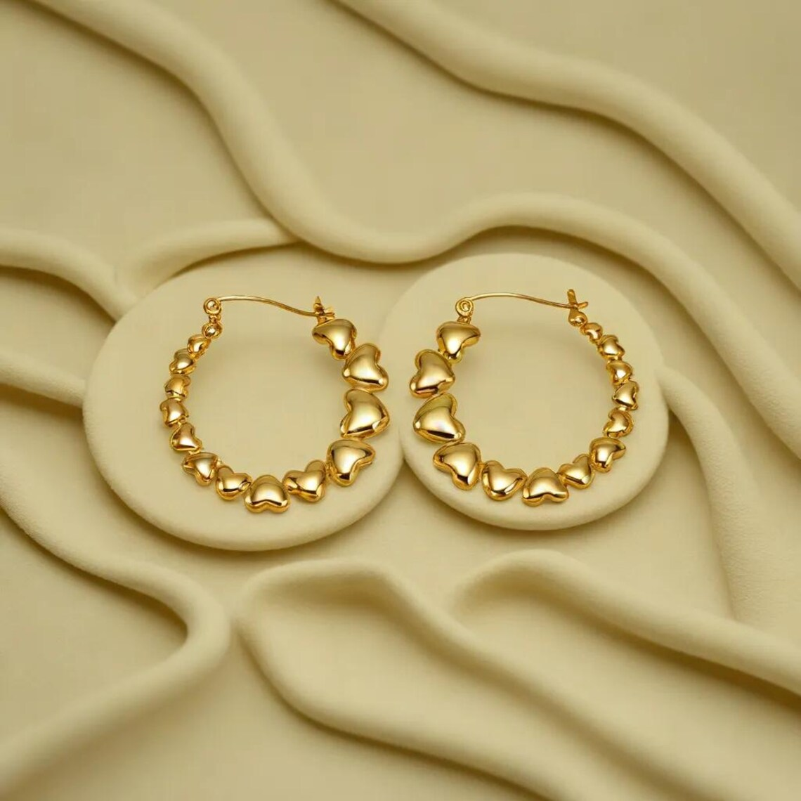 Woman 35mm Gold Filled Puffed Heart Hoop Earrings Stainless Steel