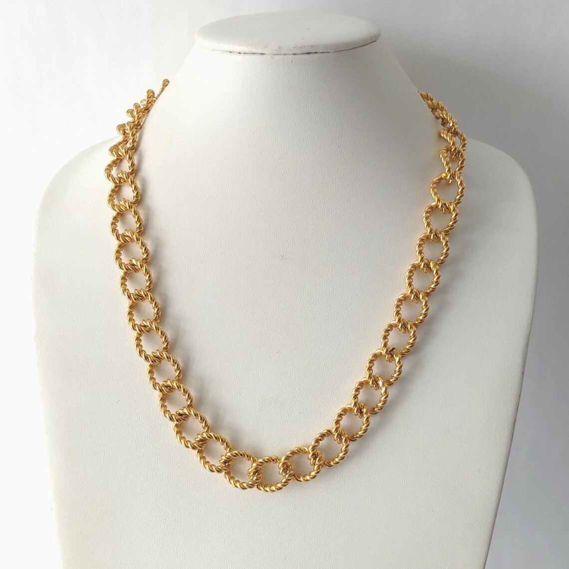 Vintage Style Gold Plated Twisted Curb Link Chain Necklace