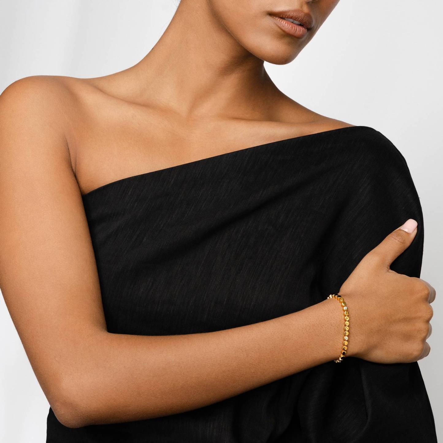 Engraved Dot Bracelet With Diamonds