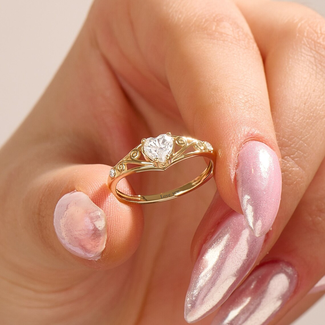 Love Heart Crystal Filigree Engraved Ring Promist Engagement Ring