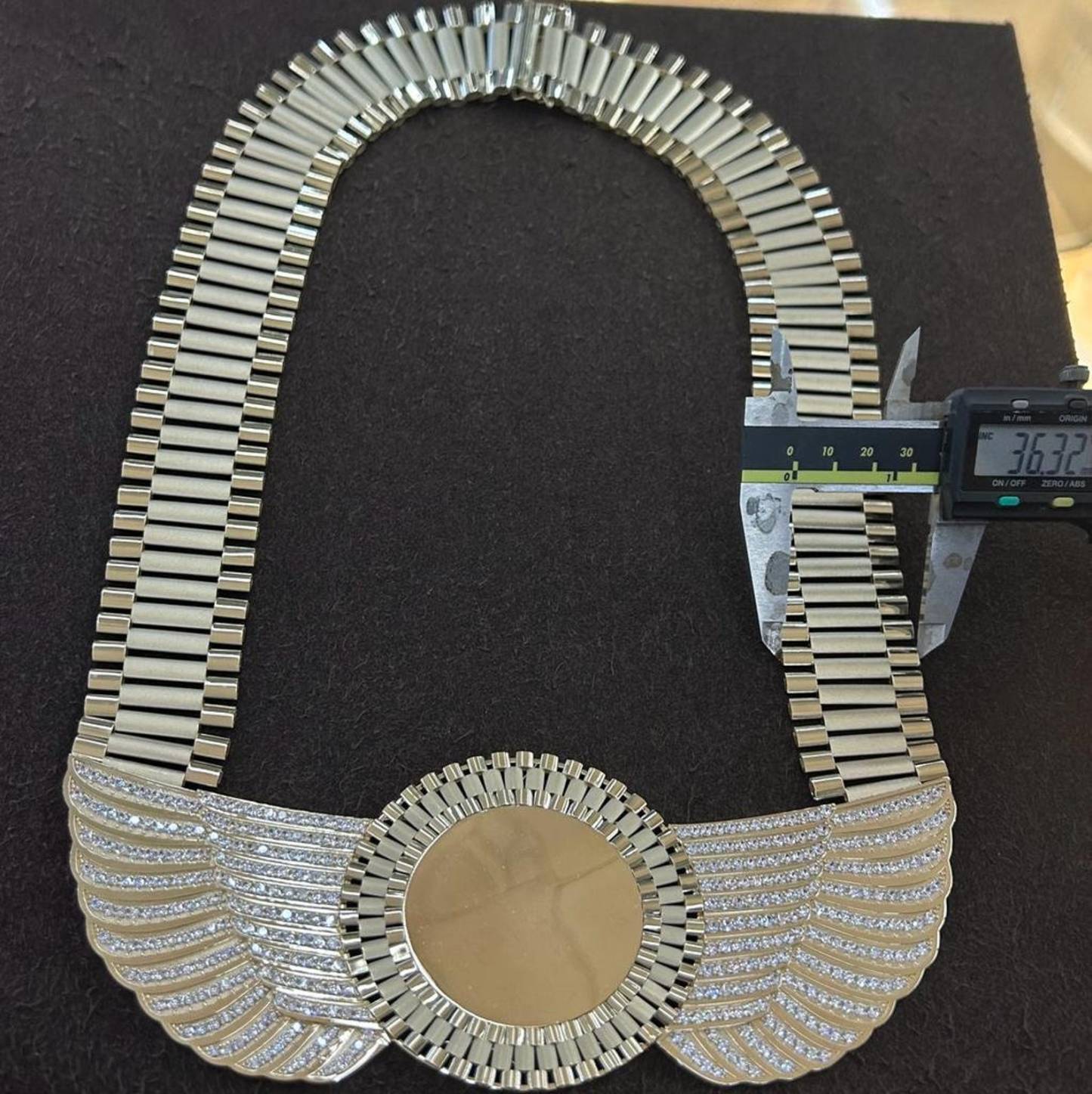 36mm Rolex Style Chain Wings Pendant with Picture Inside Personalizd Photo Necklace