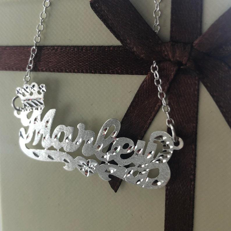 Crown Design Nameplated Pendant Peronalized Name Necklace