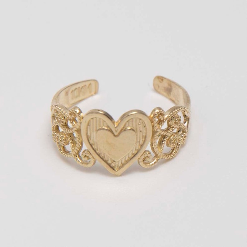 Heart Toe Ring with Milgrain Detailing Gold Plated Ring