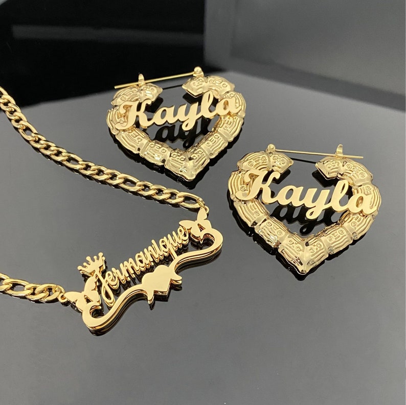 Butterfly and Crown Nameplated Necklace Personalized Name Necklace And Bamboo Earrings 2pcs Set