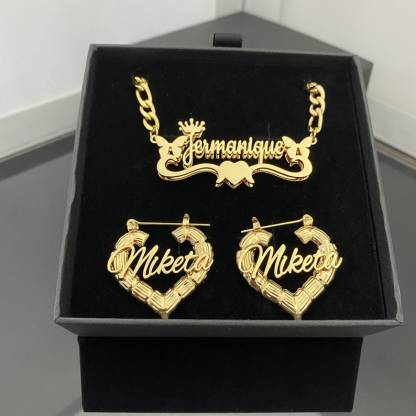 Butterfly and Crown Nameplated Necklace Personalized Name Necklace And Bamboo Earrings 2pcs Set