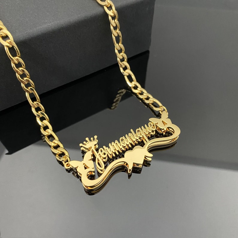 Butterfly and Crown Nameplated Necklace Personalized Name Necklace And Bamboo Earrings 2pcs Set