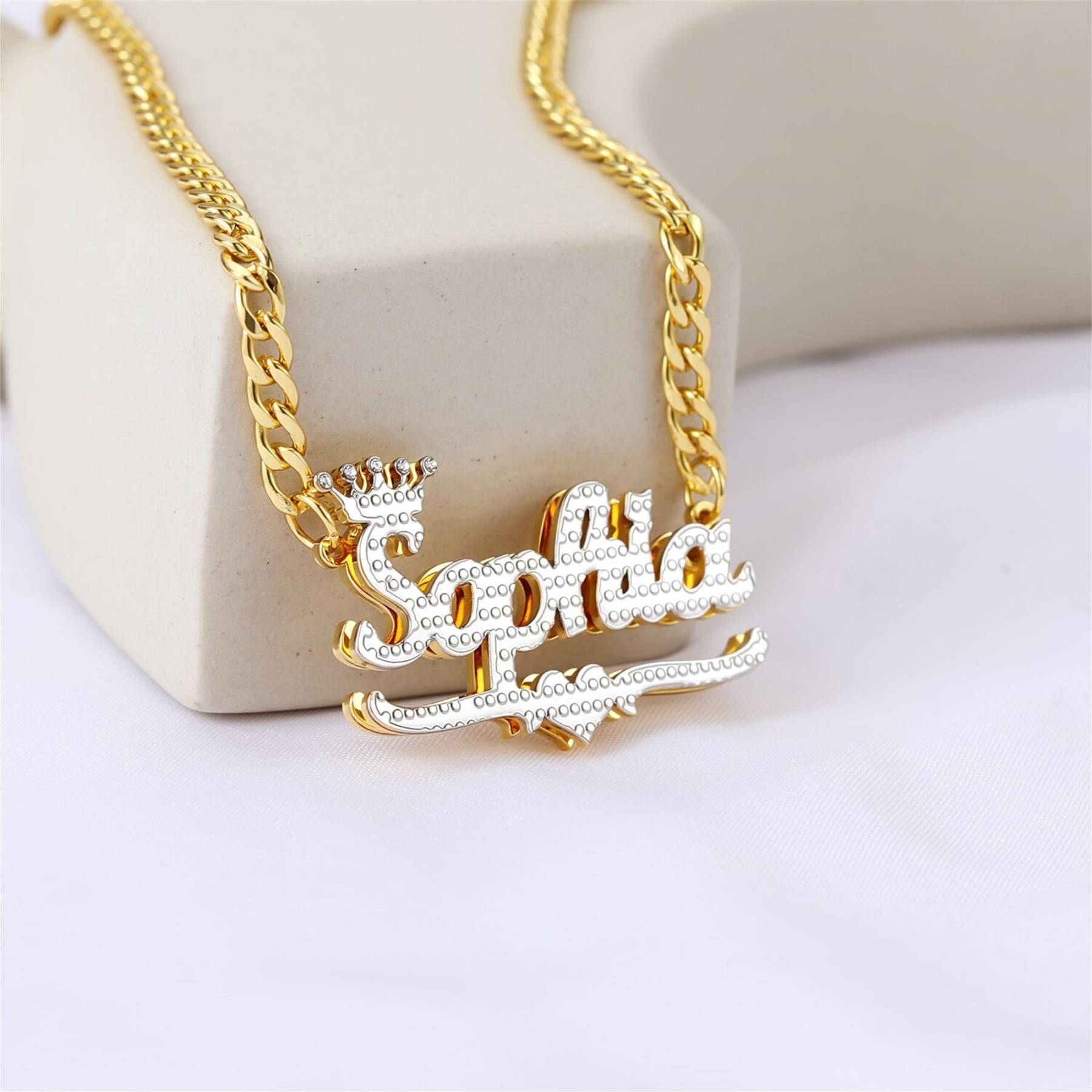 Personalized Heart Gold Plated Double Nameplate 3D Crown Name Necklace