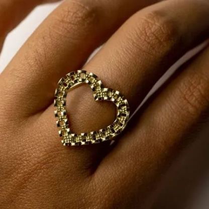Diamond Cut Heart Frame Personalized Custom Engarved Ring