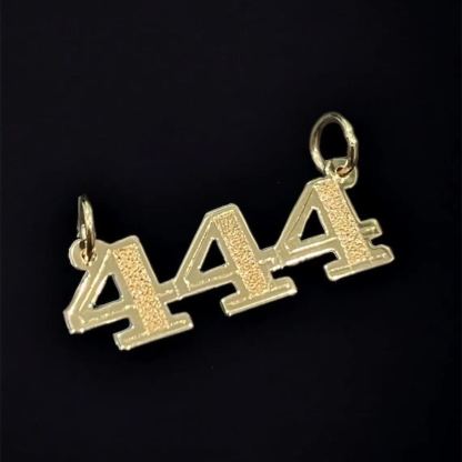 [Copy]Bold Letters Hustle Style Cut Gold Plated Rope Chain Custom Name Necklace