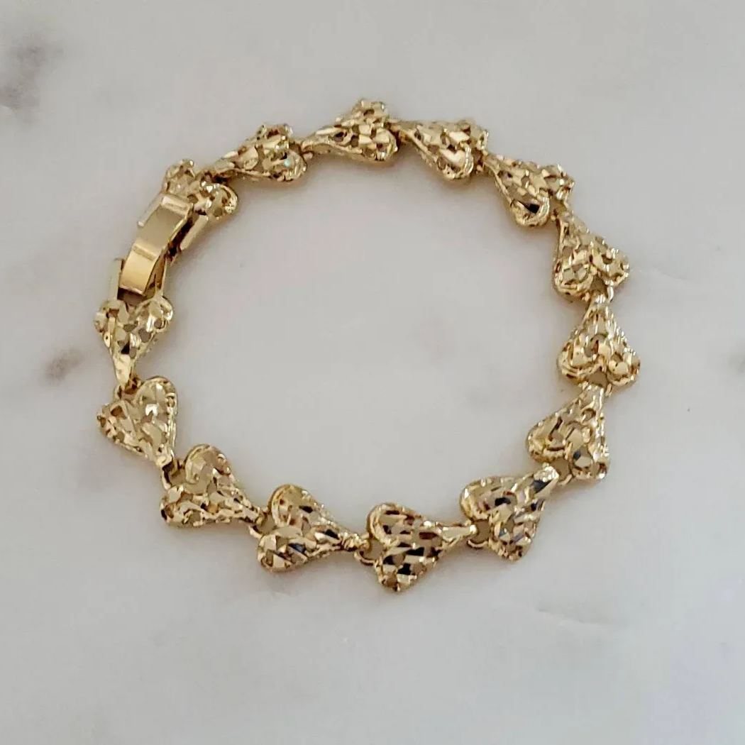 [Copy]Gold Plated Nugget Flower Shaped Pendant Bracelet