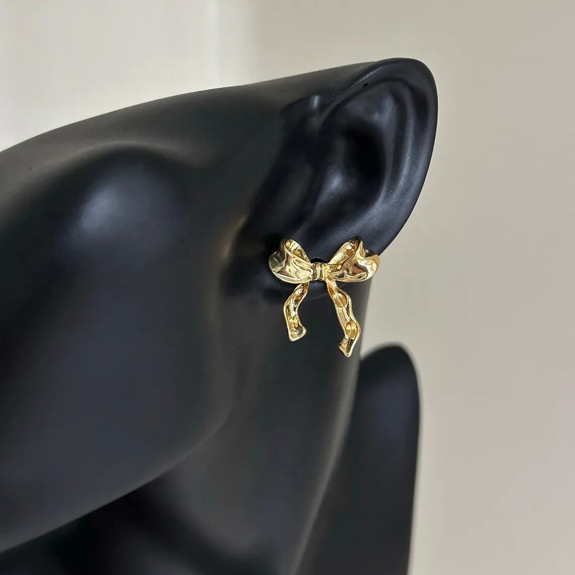 [Copy]Circle Hoop Name Earrings Personalized Gold Plated Name Earrings 