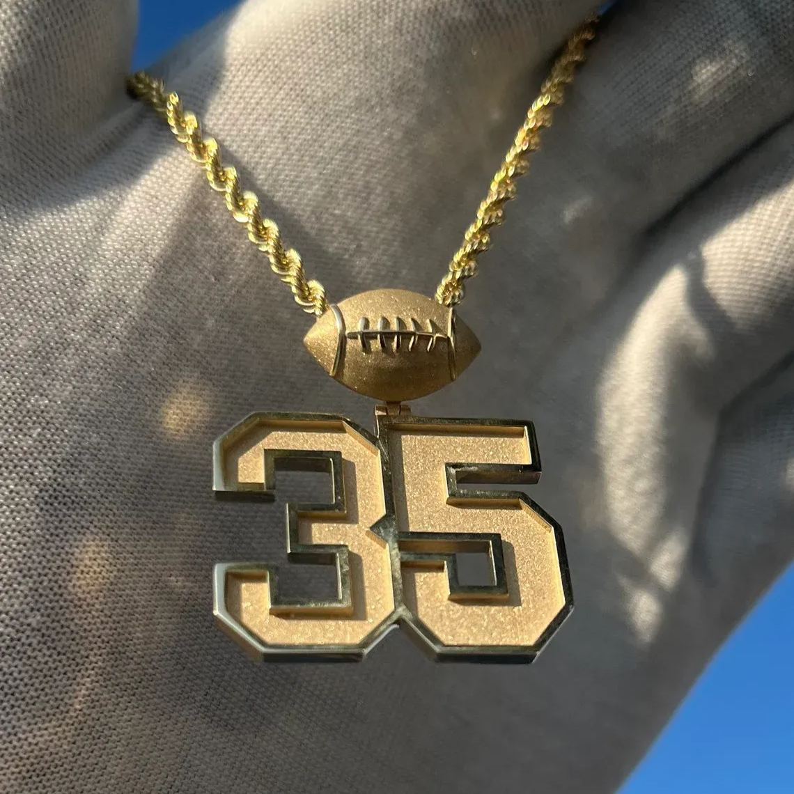 [Copy]Marine Chain Heart Gold Plated Necklace Personalized Name Necklace