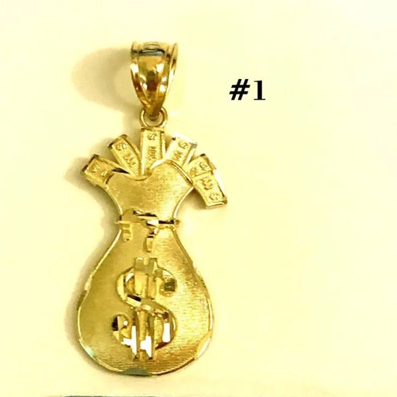 [Copy]Ace Of Spades Pendant Gold Plated Poker Necklace