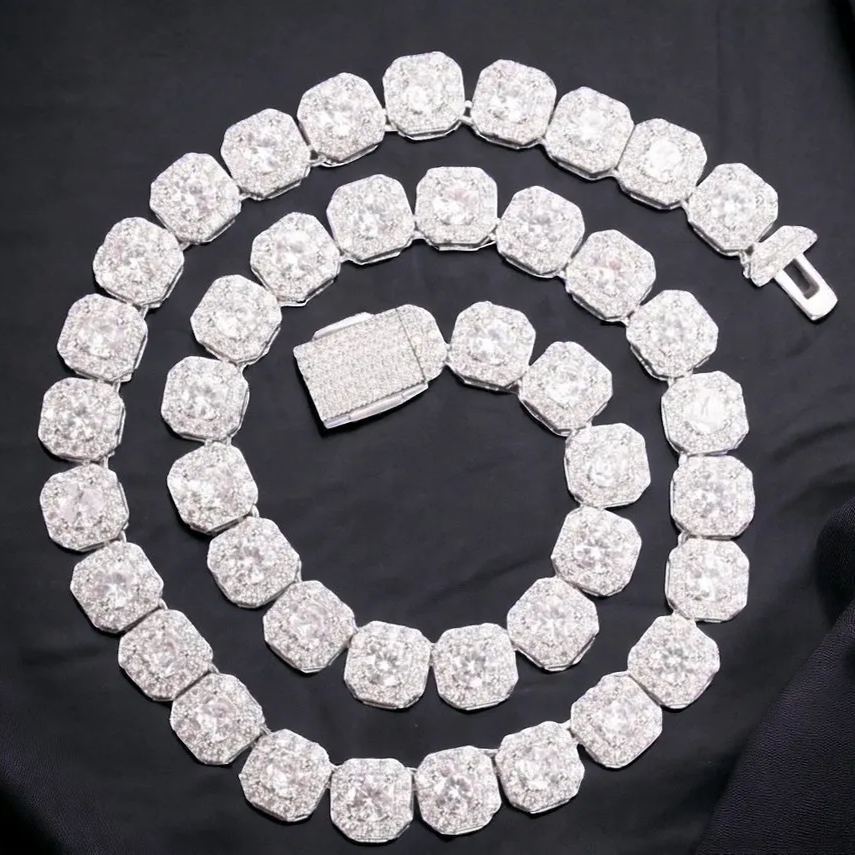 [Copy]Diamond Iced Cross Charm Cuban Link Chain Necklace Luxury Necklace 