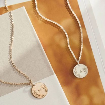 Floral Frame Necklace