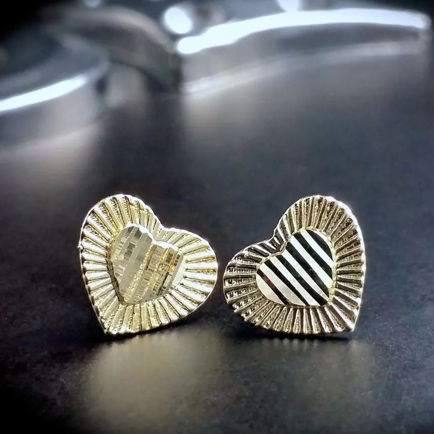 [Copy]Puff Heart Earring Gold Plated Stud Earrings