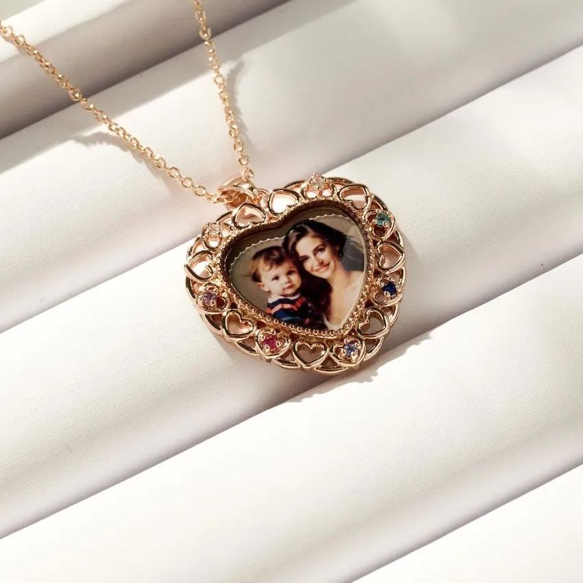 [Copy]Gold Plated Antique Locket Necklace with Photos Inside