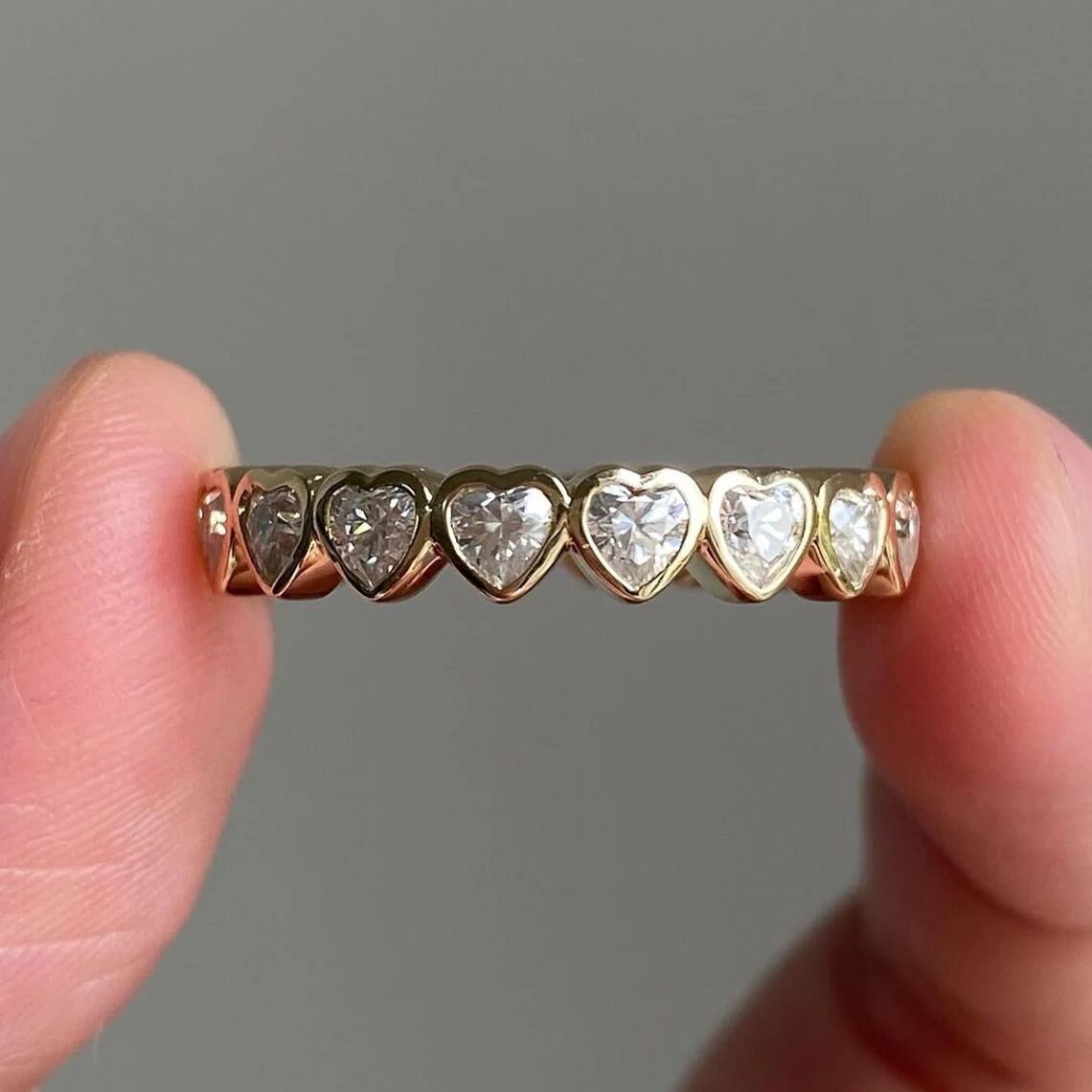 Love Heart Cut Zirconia Ring Wedding Band