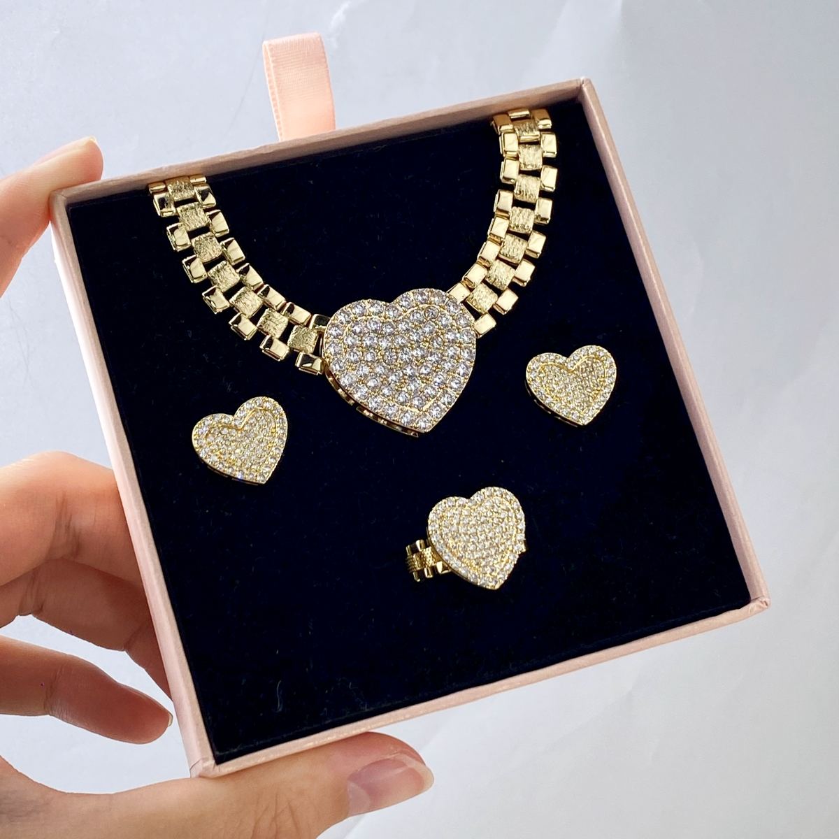 RX Style Heart Iced Out White Zircon Pendant Necklace Ring And Stud Earrings 3 Piece Set