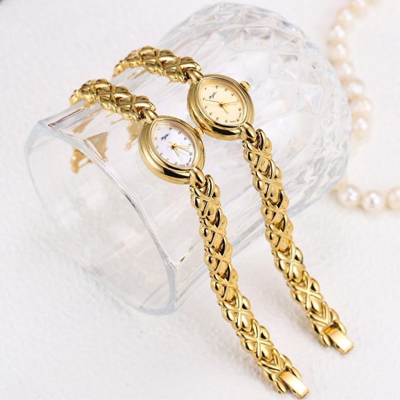 Vintage Style Gold Plated Luxury Ladies Quartz Watch Bracelet Watch